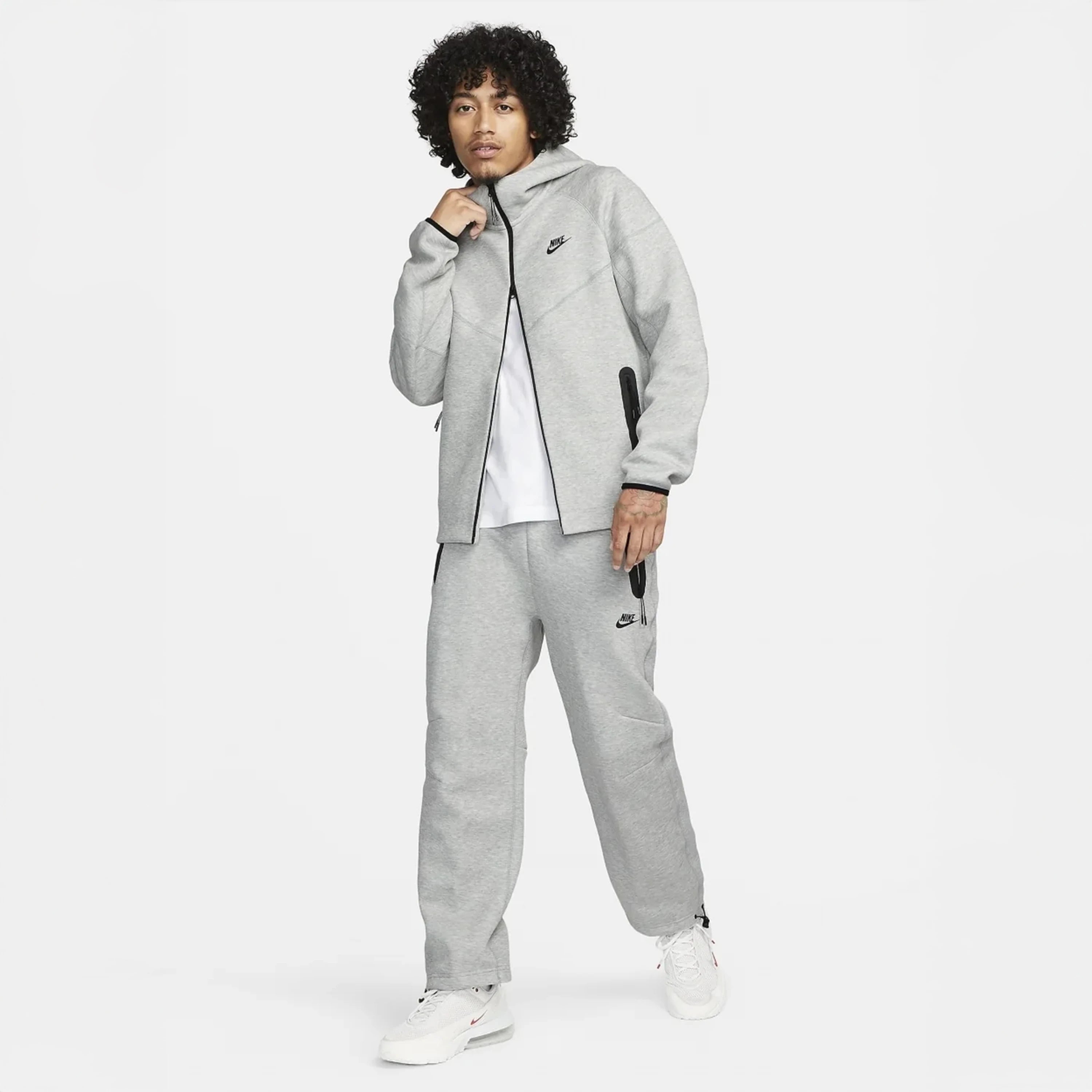Baggy Tech Fleece Jogger
