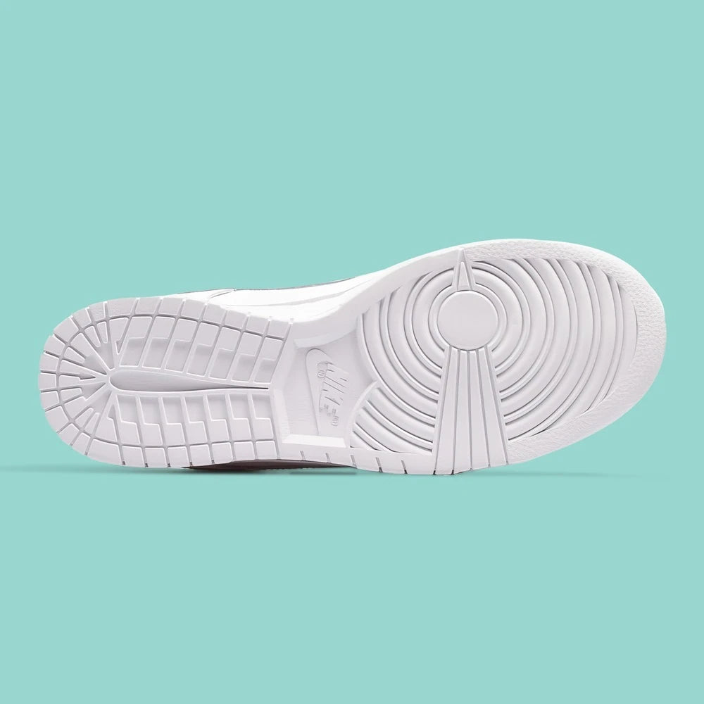 Nike SB Dunk Low Triple White